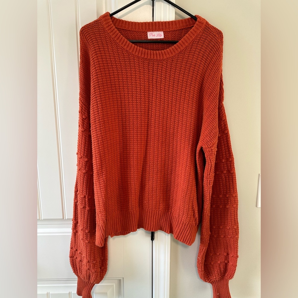 Pink Lily Size Large Orange Sweater